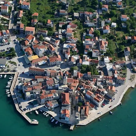 In With Balcony, Air Conditioning, Wifi 4826-1 Βόντιτσε