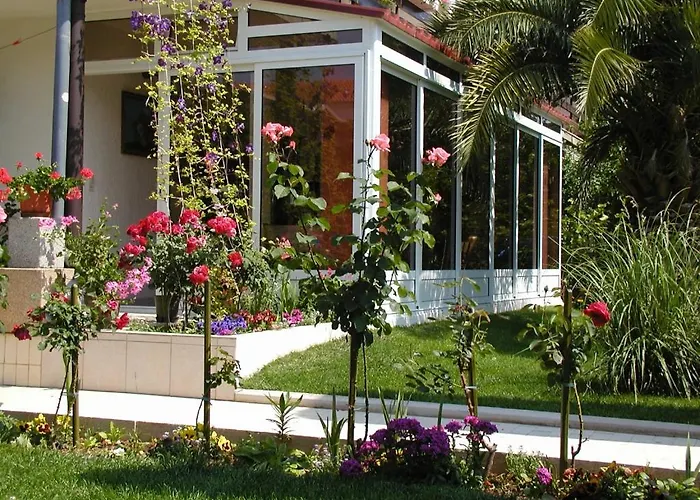 Πανσιόν In With Balcony, Air Conditioning, Wifi 4826-1 *